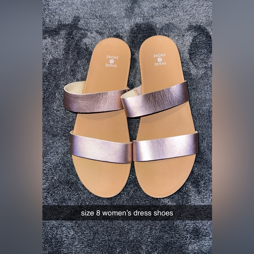 Women’s dress shoes size 8